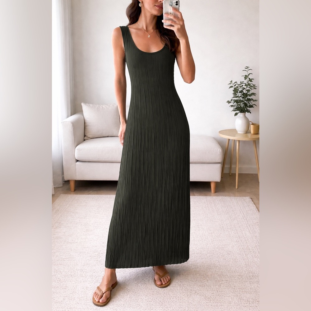 Vintage Babette Forest Green Sleeveless Maxi Crinkle Dress Size Small